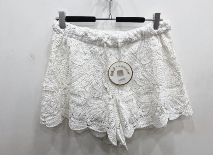 Sai lace shorts