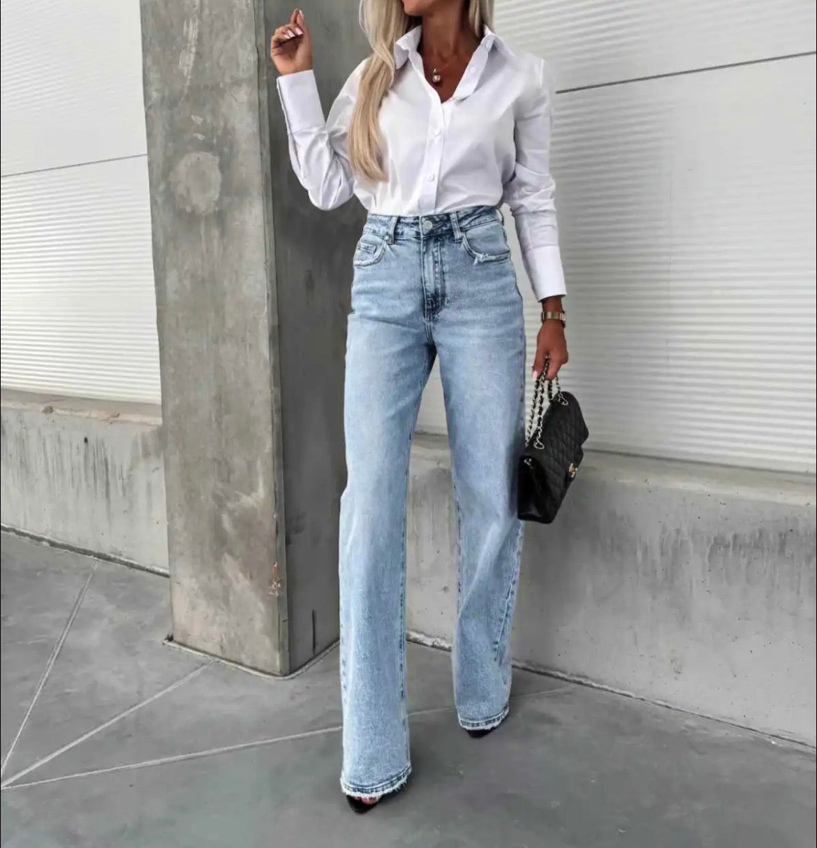 Bella Flared Jean women’s fashion