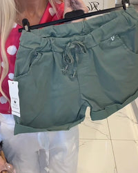 Zadie Shorts – Comfortable Women’s Summer Style