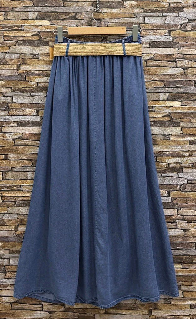 Kitty Belted Denim Skirt – Chic Women’s Denim Style