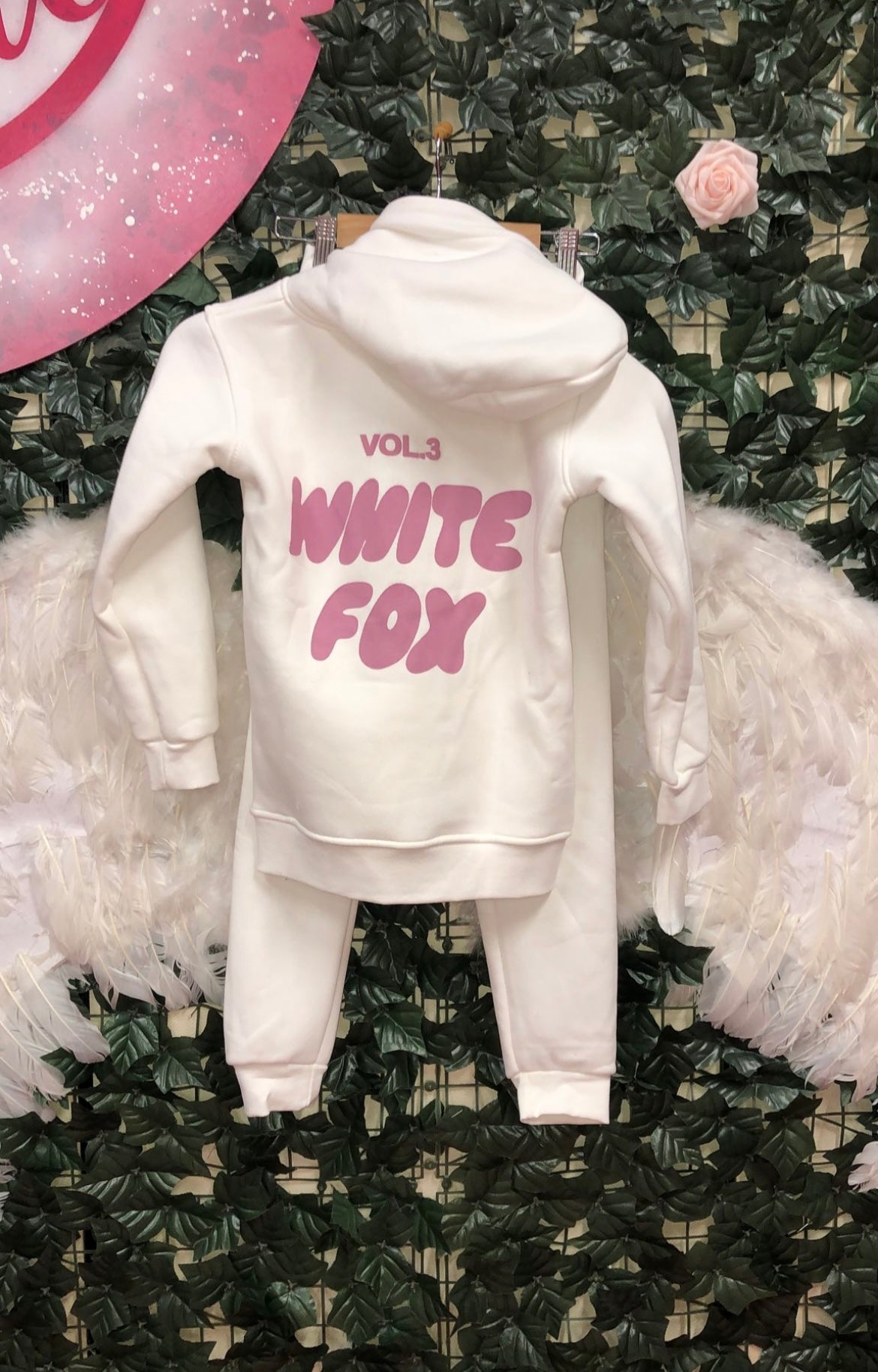 White fox tracksuit (kids)
