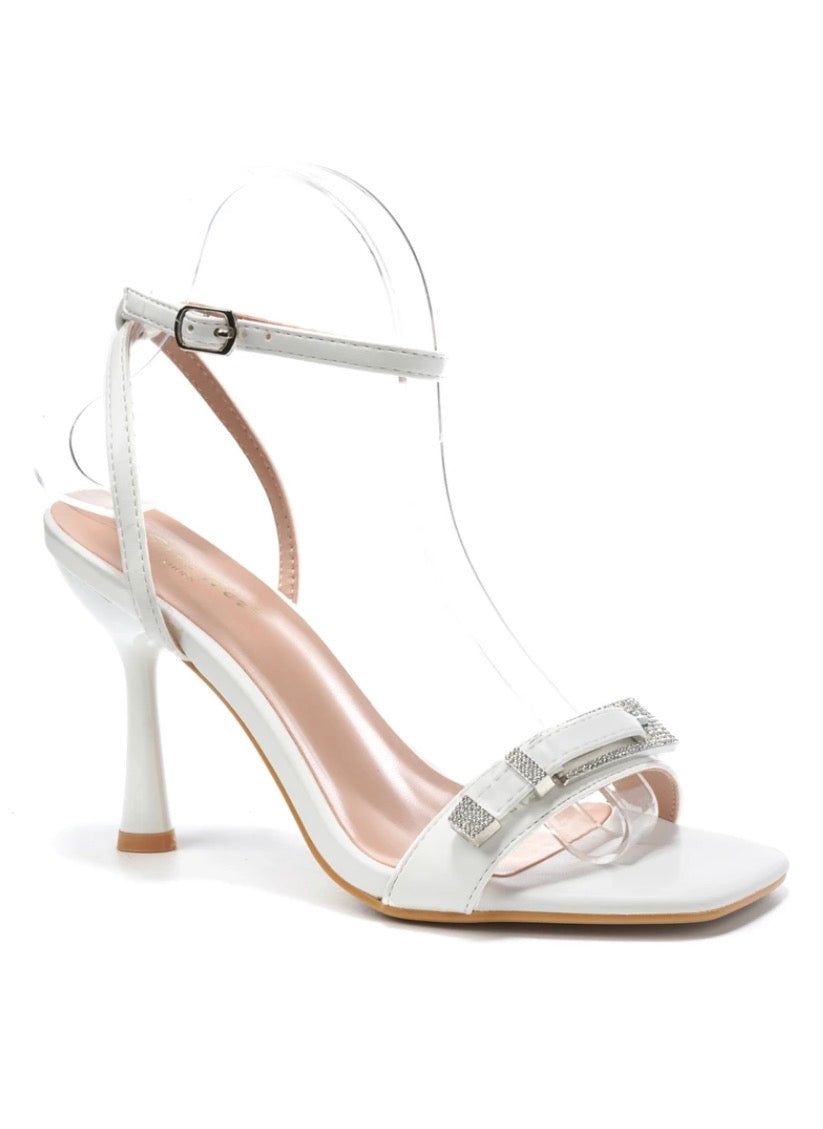 Molly buckle detail sandal