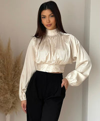 Saz satin top