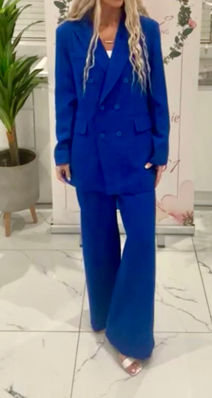 Issi trouser suit