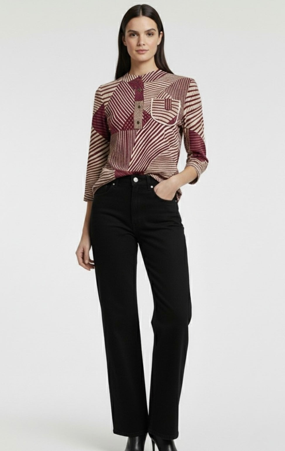Jessie Geometric Top – Bold & Stylish Printed Top